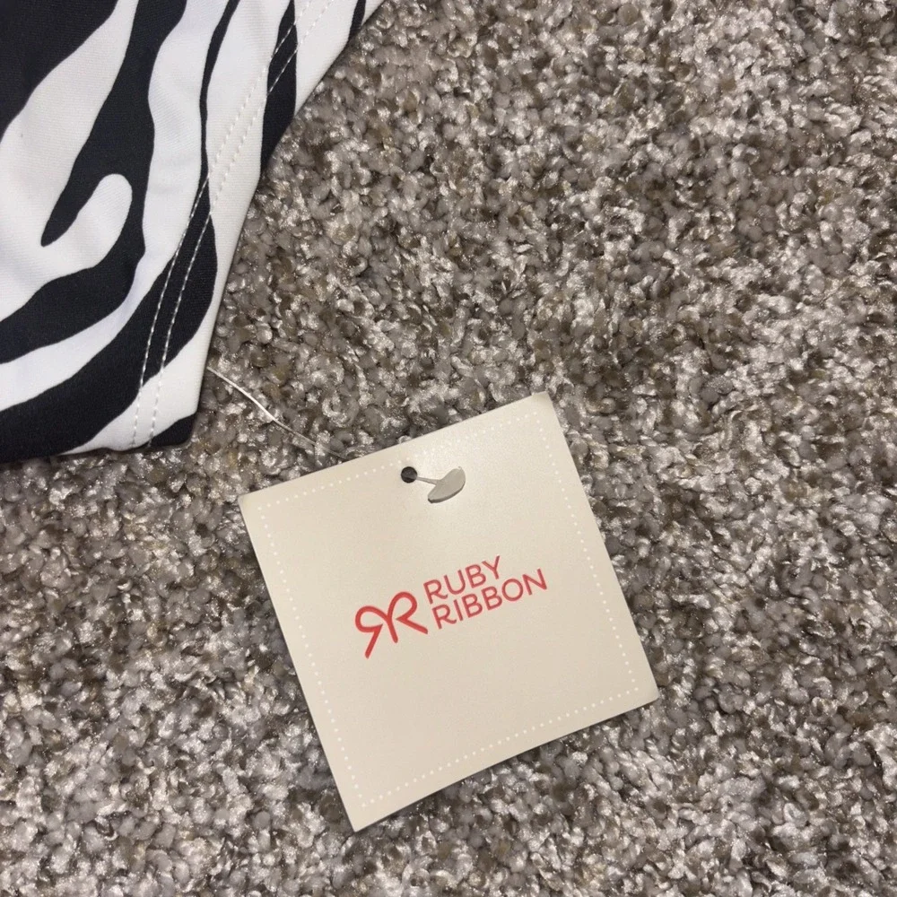 NEW Orig$139 Ruby Ribbon Zebra St Tropez 1 Piece Swim Bathing Suit 14 NWT